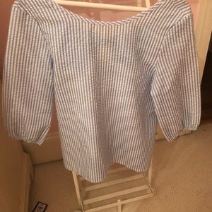 Seersucker top with bow in the back